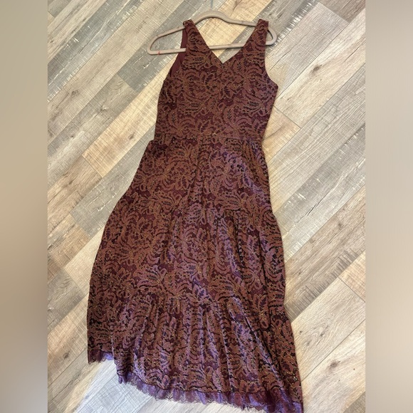 Dress the population lace midi dress - Picture 6 of 9